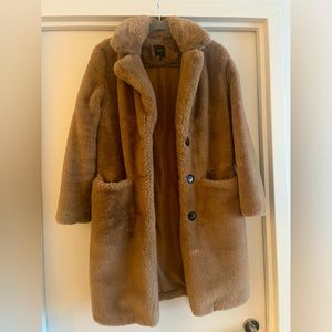 COZY next tan faux fur coat 🤎